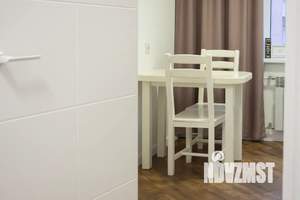 1-к квартира, посуточно, 33м2, 9/9 этаж