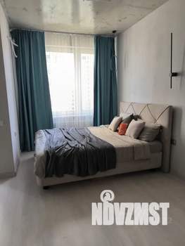 Студия квартира, посуточно, 32м2, 6/18 этаж