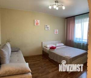 1-к квартира, посуточно, 36м2, 1/1 этаж