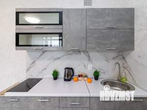 Студия квартира, посуточно, 36м2, 11/20 этаж