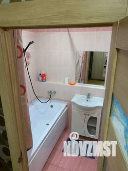 Студия квартира, посуточно, 28м2, 12/19 этаж