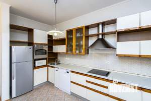 4-к квартира, на длительный срок, 139м2, 2/6 этаж