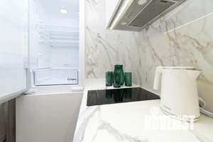 2-к квартира, посуточно, 44м2, 3/25 этаж