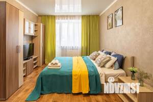1-к квартира, посуточно, 42м2, 1/10 этаж