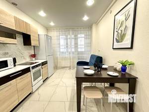 1-к квартира, посуточно, 46м2, 1/1 этаж