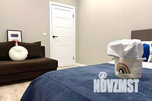 1-к квартира, посуточно, 38м2, 2/21 этаж