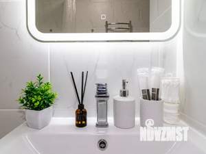 1-к квартира, посуточно, 42м2, 7/23 этаж