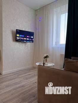 Студия квартира, посуточно, 30м2, 21/22 этаж