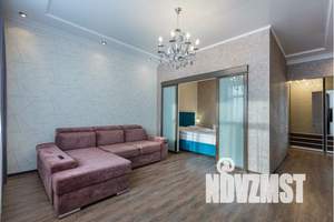 1-к квартира, посуточно, 64м2, 12/23 этаж