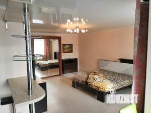 Студия квартира, посуточно, 47м2, 10/10 этаж