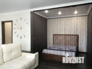 1-к квартира, посуточно, 45м2, 1/1 этаж