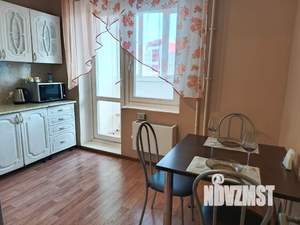 1-к квартира, посуточно, 38м2, 15/15 этаж