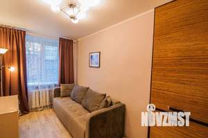 3-к квартира, посуточно, 56м2, 4/5 этаж