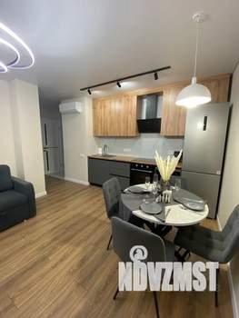 1-к квартира, посуточно, 37м2, 15/21 этаж