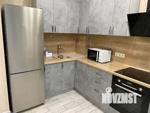 1-к квартира, посуточно, 40м2, 8/10 этаж