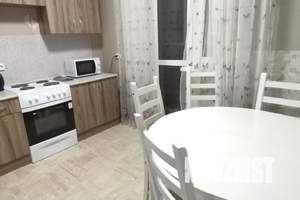 2-к квартира, посуточно, 52м2, 13/19 этаж