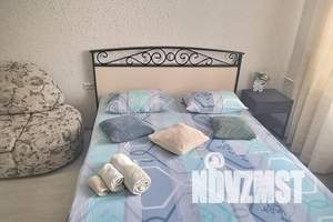 1-к квартира, посуточно, 50м2, 2/4 этаж