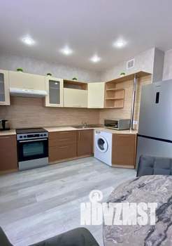 1-к квартира, посуточно, 35м2, 6/16 этаж