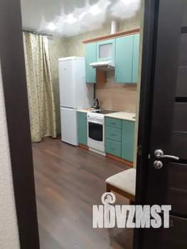 1-к квартира, посуточно, 40м2, 5/19 этаж