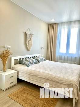 1-к квартира, посуточно, 40м2, 23/25 этаж