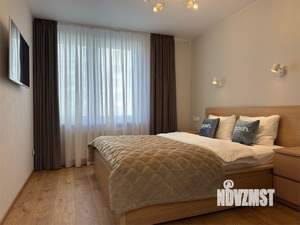 2-к квартира, посуточно, 78м2, 1/1 этаж