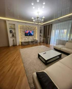 3-к квартира, на длительный срок, 140м2, 3/7 этаж