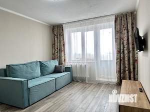1-к квартира, посуточно, 42м2, 1/1 этаж