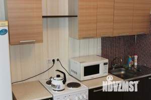 1-к квартира, посуточно, 36м2, 1/1 этаж