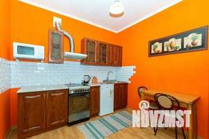 1-к квартира, посуточно, 50м2, 1/1 этаж