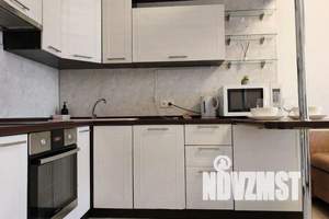 2-к квартира, посуточно, 40м2, 5/9 этаж