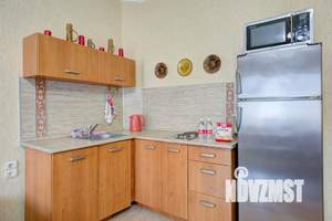 1-к квартира, посуточно, 32м2, 1/1 этаж