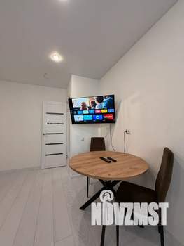 1-к квартира, посуточно, 40м2, 1/15 этаж