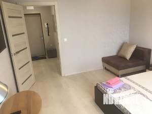 1-к квартира, посуточно, 40м2, 4/17 этаж