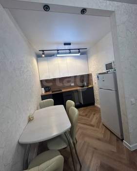 1-к квартира, на длительный срок, 40м2, 10/8 этаж