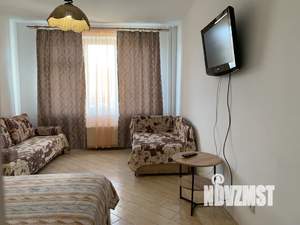1-к квартира, посуточно, 38м2, 5/16 этаж
