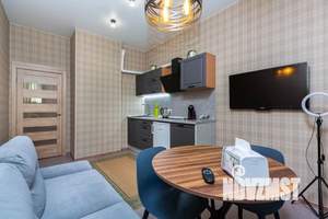 1-к квартира, посуточно, 46м2, 1/1 этаж