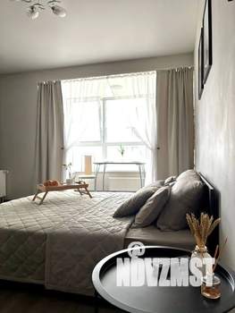 Студия квартира, посуточно, 33м2, 3/17 этаж