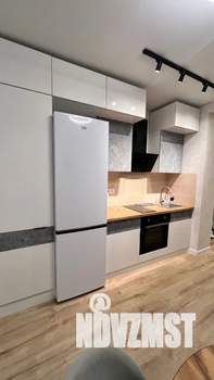 Студия квартира, посуточно, 33м2, 7/12 этаж