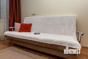 Студия квартира, посуточно, 35м2, 13/16 этаж