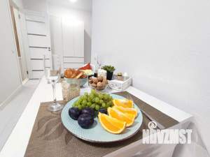 Студия квартира, посуточно, 37м2, 9/19 этаж