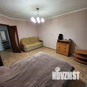 1-к квартира, посуточно, 40м2, 4/14 этаж