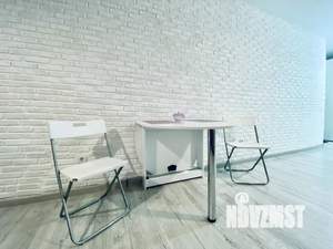 Студия квартира, посуточно, 32м2, 18/19 этаж