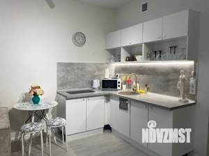 Студия квартира, посуточно, 31м2, 9/9 этаж