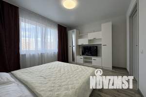 1-к квартира, посуточно, 40м2, 3/15 этаж