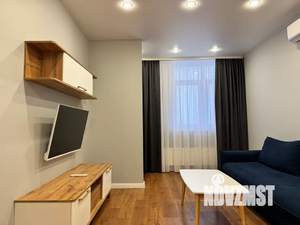 1-к квартира, посуточно, 42м2, 18/19 этаж