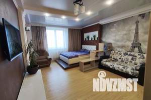 1-к квартира, посуточно, 45м2, 8/20 этаж