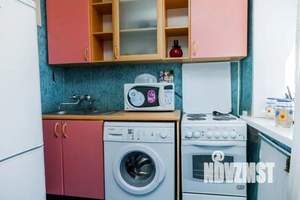 2-к квартира, посуточно, 55м2, 1/1 этаж