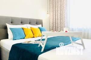 1-к квартира, посуточно, 35м2, 6/18 этаж