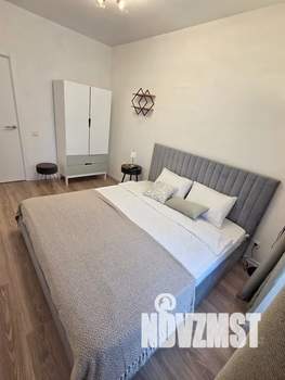 1-к квартира, посуточно, 40м2, 18/22 этаж