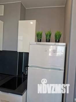 Студия квартира, посуточно, 30м2, 6/19 этаж